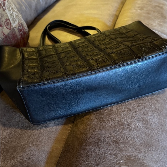 Steve Madden Black Textured Tote - Picture 3 of 10